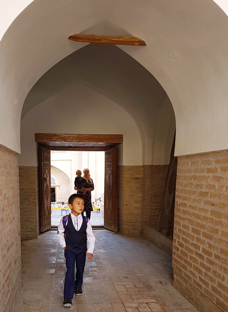 צעירים באוזבקיסטן, מקומות בילוי בטשקנט